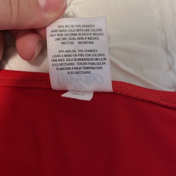 RED BIKINI BOTTOMS - Picture 4 of 5